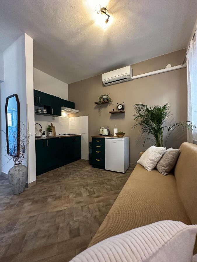 Apartments Dent ウマグ エクステリア 写真